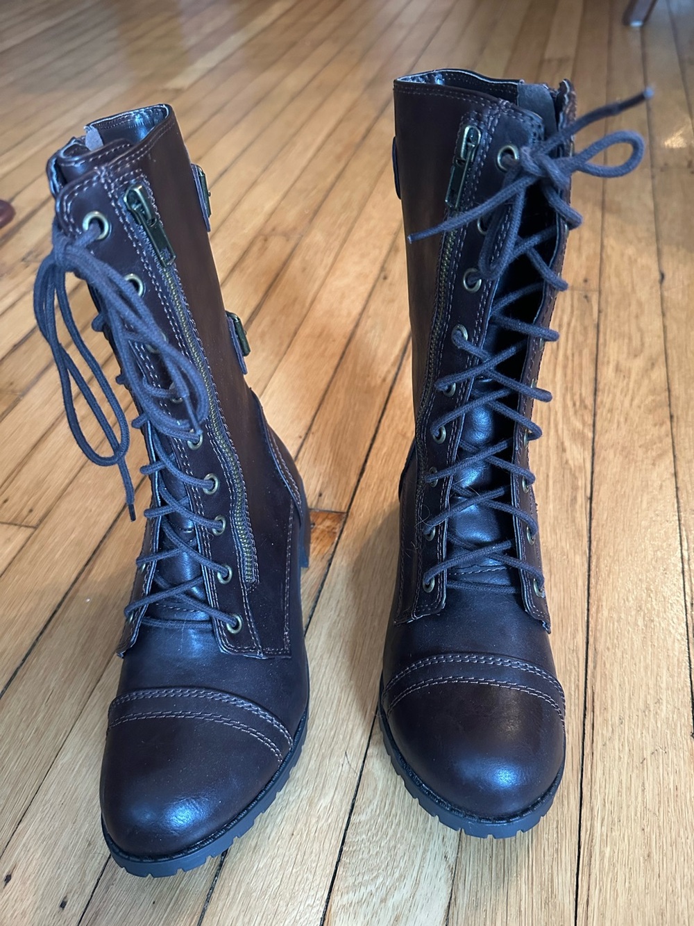 Women's Brown Lace-Up Leather Combat Boots